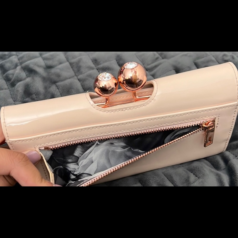  Ted Baker Bobble Blush Pink Patent Leather Wallet Gem